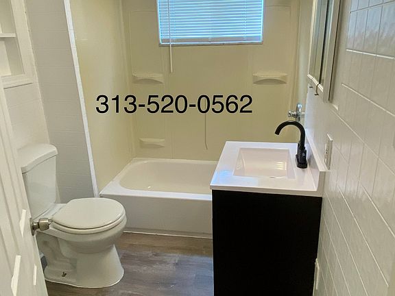 3rd image of 7236 Orchard Ave #1