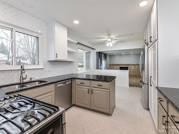 3rd image of 2236 Placid Way