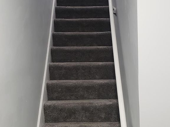 3rd image of 2027 Pitman Ave Floor 2