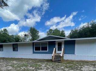 814 Annette Ave, Interlachen, FL 32148