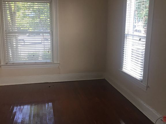 3rd image of 144 Claremont Ave APT 1