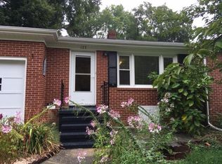 123 Pine St, Morganton, NC 28655