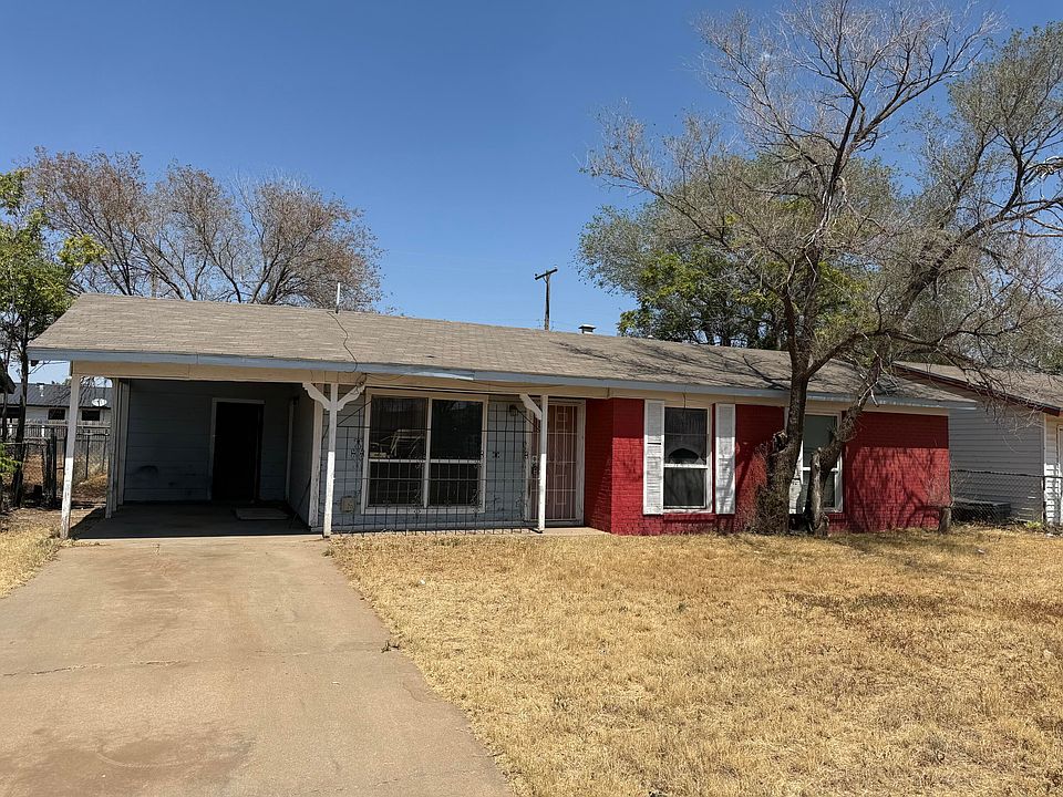 2nd image of 1821 E 1st Pl