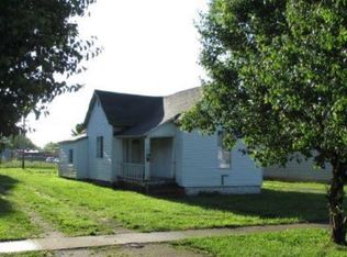 508 N 17th St, Herrin, IL 62948