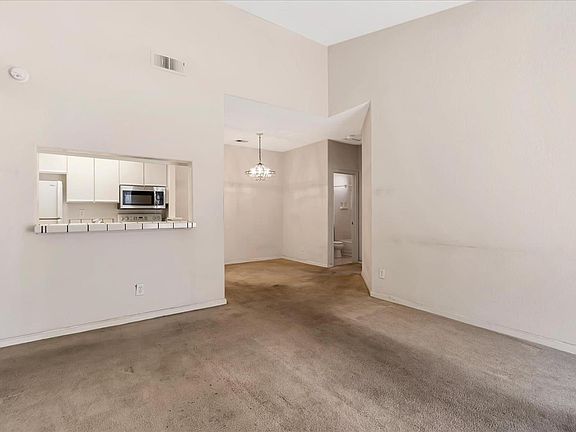 5th image of 5916 Bridgeport Lake Way