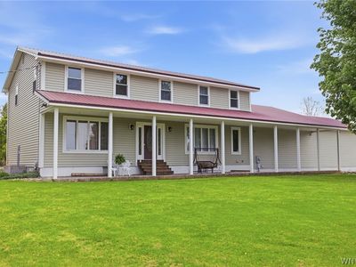 6915 Cole Rd, Le Roy, NY, 14482