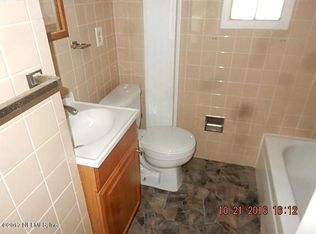 25 Tiffin Ave, Saint Louis, MO 63135