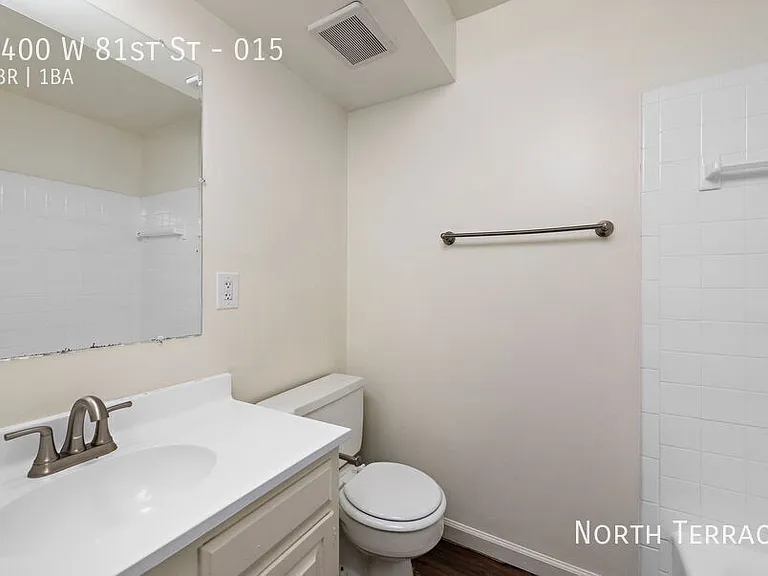 9400 W 81st St #15 — Photo 10