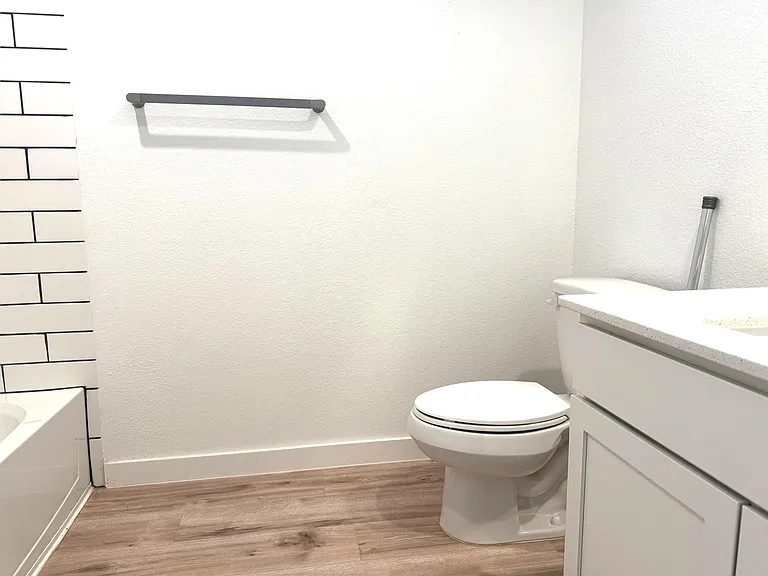 22603 Petrizzi Ln — Photo 27