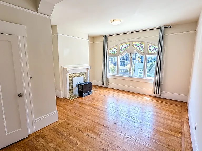 4236 25th St #1 — Photo 3