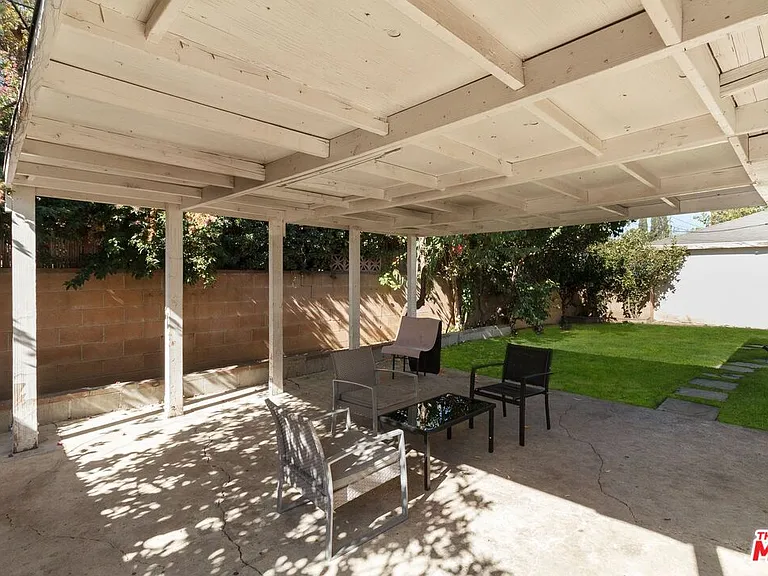 6659 Amigo Ave — Photo 37