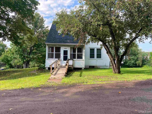 8212 E Alice St, Ramsay, MI 49959