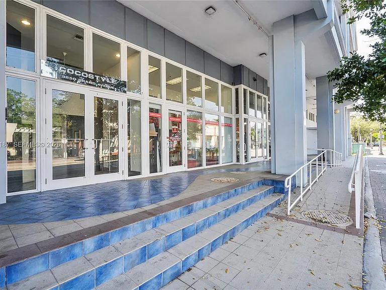 3250 Grand Ave #507 — Photo 21