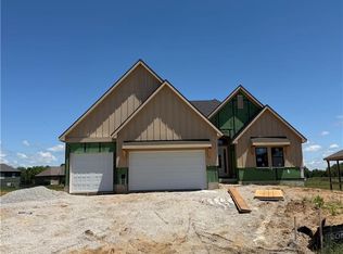 2335 Foxtail Dr, Kearney, MO 64060