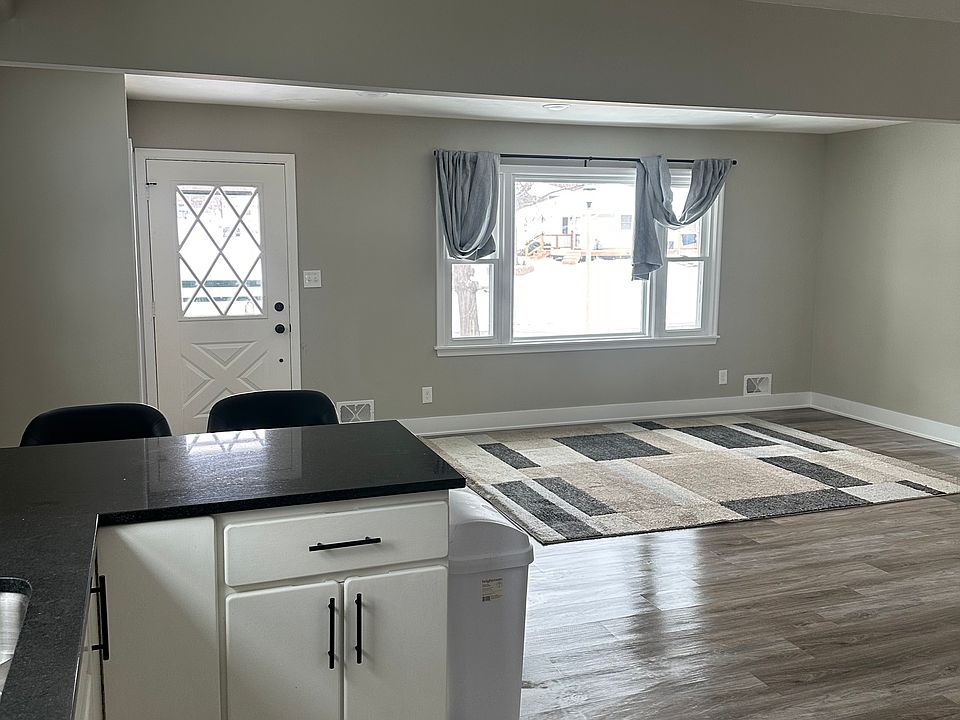 1st image of 6665 1st St N #1