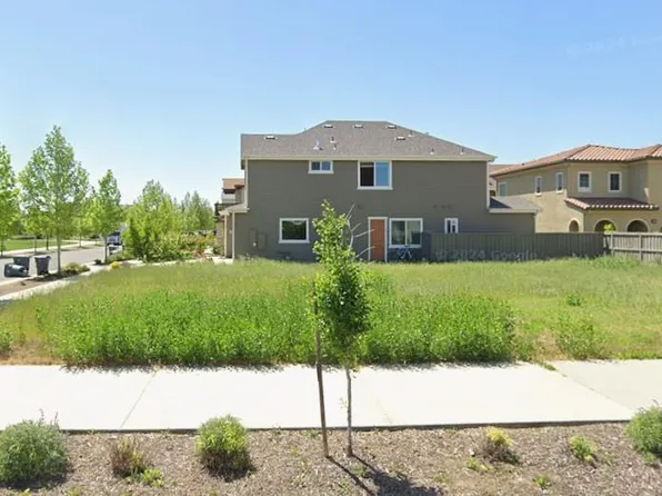 1731 Heirloom St, Davis, CA 95616