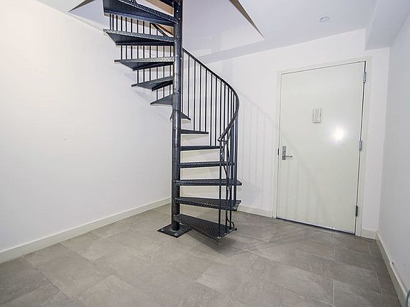 5th image of 68 Jefferson St #1AA