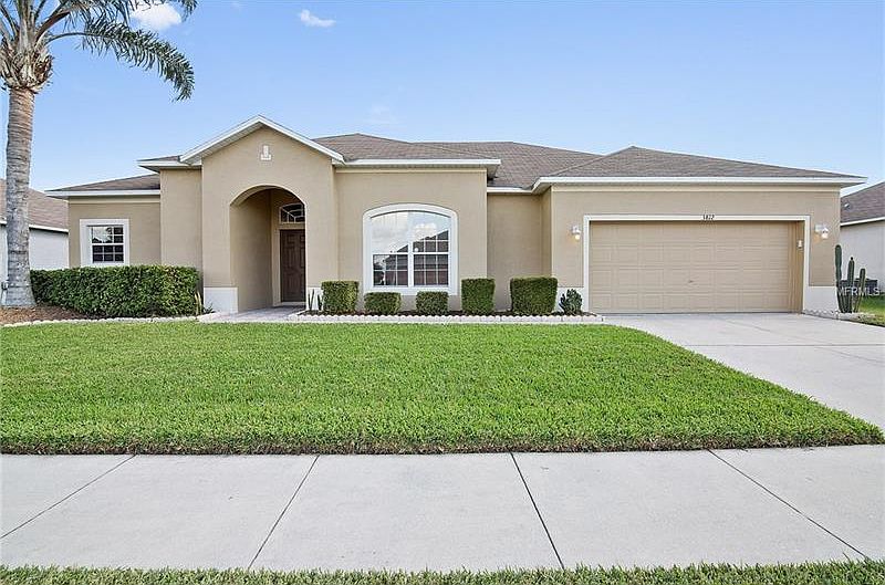 1st image of 3812 Swallowtail Ln