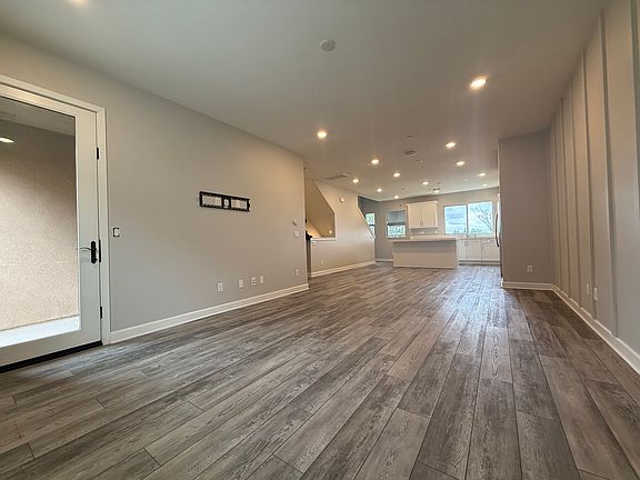 3rd image of 1572 Fortaleza Way #17