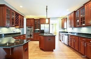 5th image of 4712 Seeley Ave