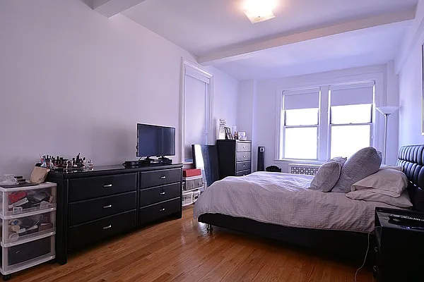 Rented by Compass | media 6