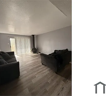3 bed, $1,792 — Photo 4