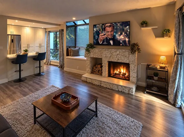 1345 W 15th Ave #317, Vancouver, BC V6H 3R3