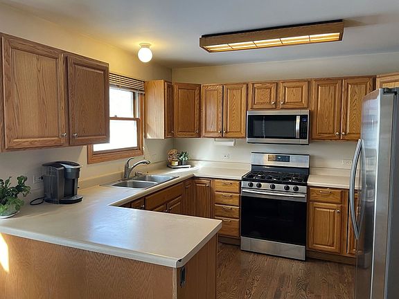 4th image of 1108 Amber Ct