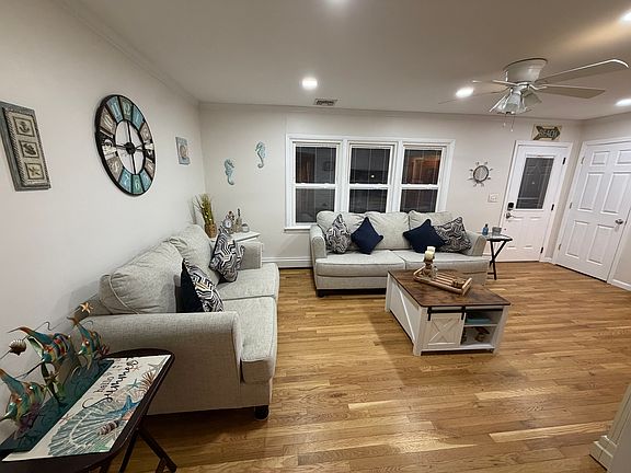 3rd image of 310 Arnold Ave #1