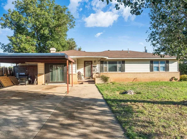 501 Oak St, Burkburnett, TX 76354