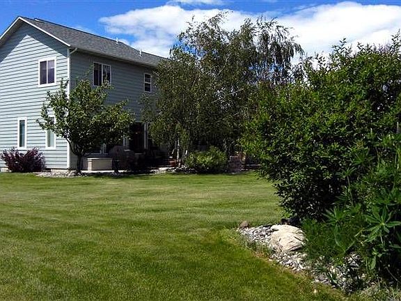 2nd image of 224 Poplar Dr