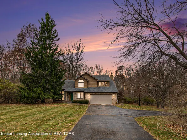 1136 Bonanza Dr, Okemos, MI 48864