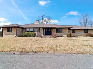 1101 Greenfield Rd, Evansville, IN 47715