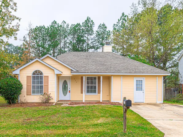 111 Eagle Dr, Brandon, MS 39047