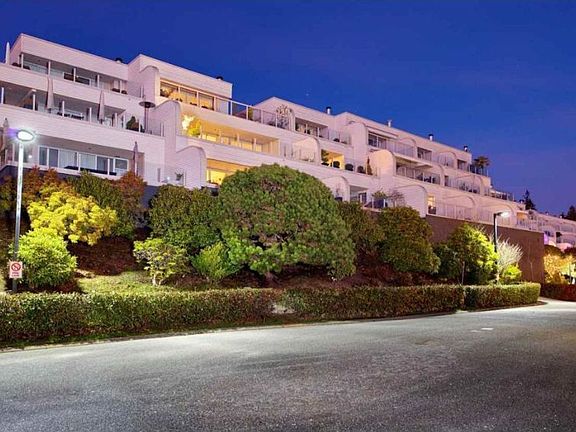 2nd image of 2278 Folkestone Way #1
