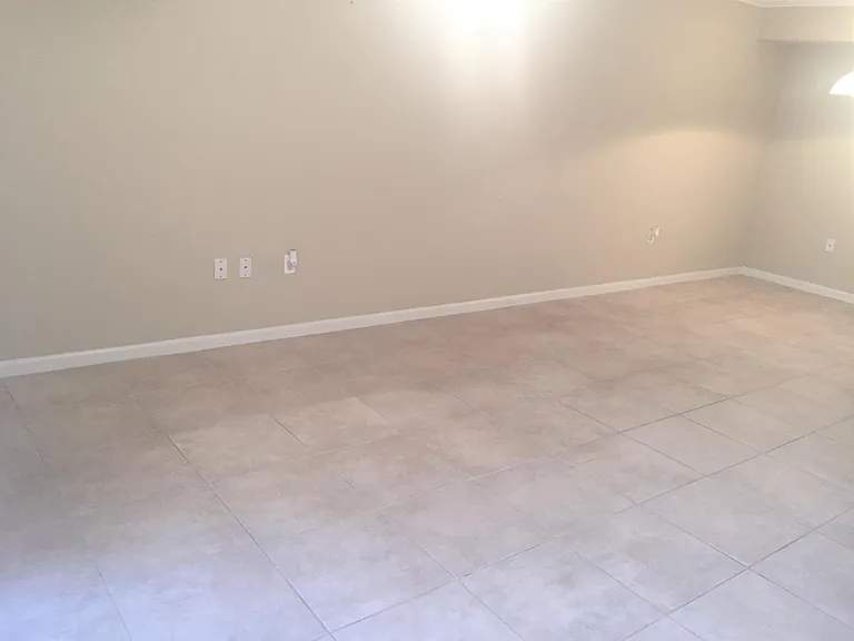 705 Boardwalk Dr #413 — Photo 5