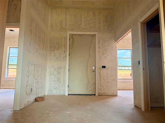 5th image of 1272 High Meadow Ln