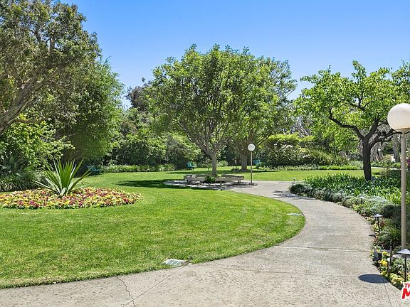 4th image of 2160 Century Park #1803N