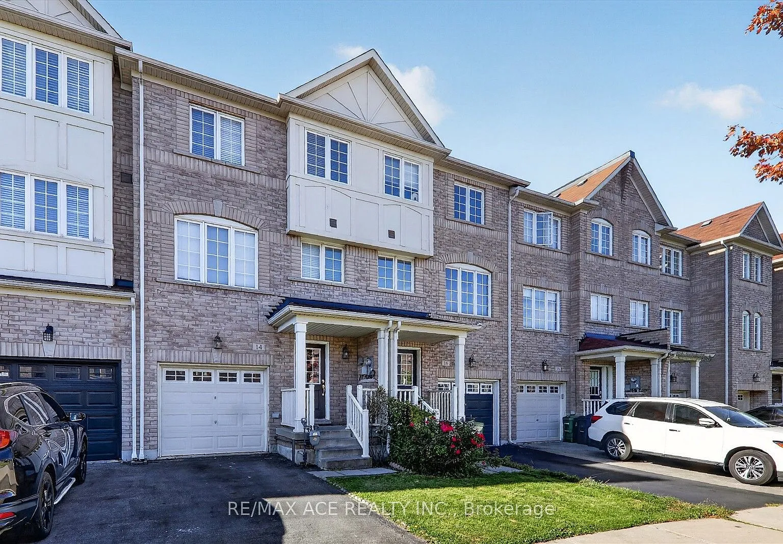 4 bed, $3,200 — Photo 3