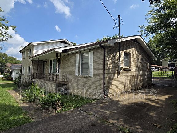 2nd image of 422 Cedarcliff Rd