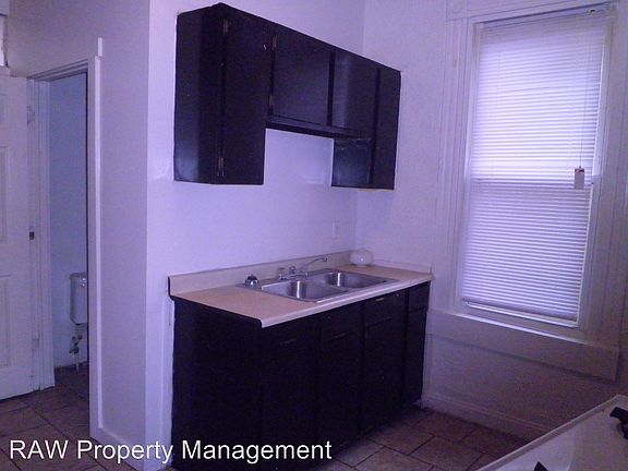 5th image of 3211 Fairfield Ave