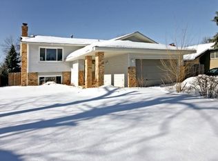 8201 Georgia Ct N, Brooklyn Park, MN 55445