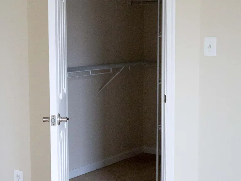 1038 Wisdom Ct — Photo 14