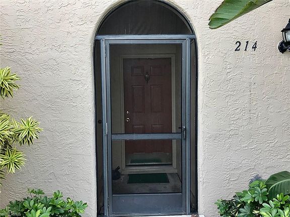 3rd image of 3322 Olympic Dr APT 214