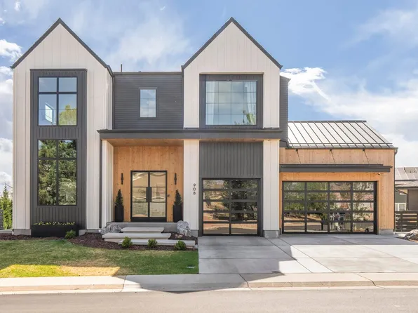 908 Pikes Peak Ln, Louisville, CO 80027