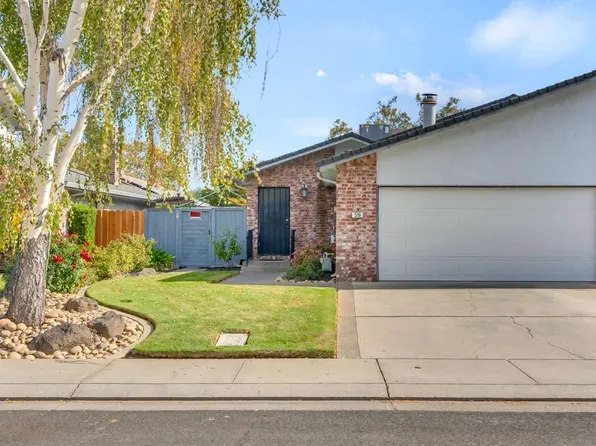 516 Huntington Dr, Lodi, CA 95242