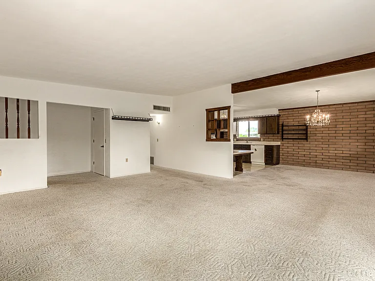16381 S Observatory Pl — Photo 6