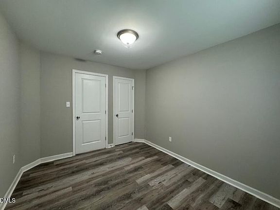 5th image of 403 Spring Ct