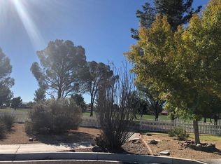 27774 Hummingbird Ln, Helendale, CA 92342