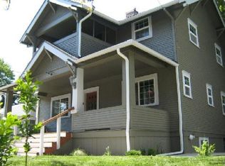 901 N 1st St, Woodburn, OR 97071